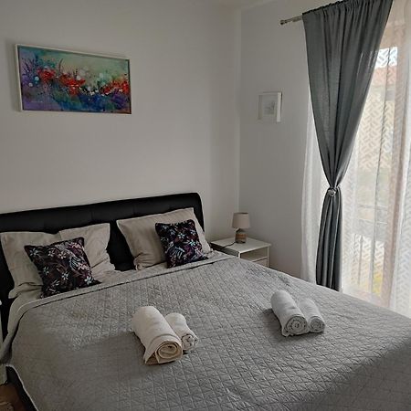 Santa Eufemia Rovinj 10Min Walk To City & Free Garage Parking Apartment Стая снимка