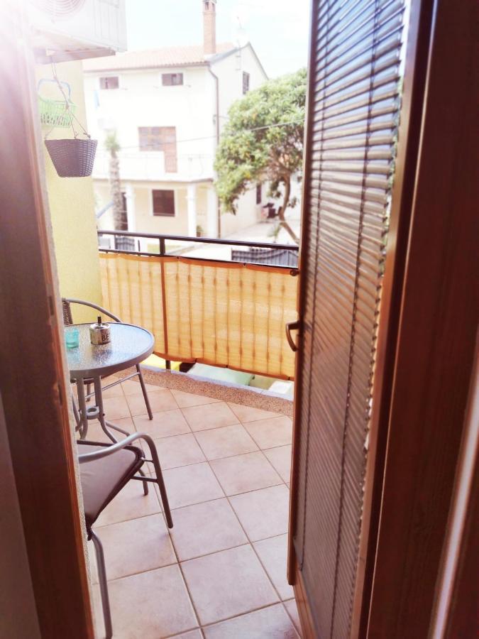 Santa Eufemia Rovinj 10Min Walk To City & Free Garage Parking Apartment Екстериор снимка